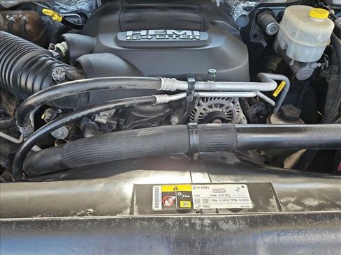 Used 2016 RAM 2500 Tradesman w/ Chrome Appearance Group image 21