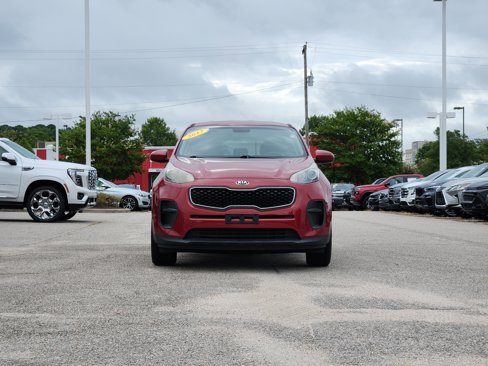 Used 2017 Kia Sportage LX image 2