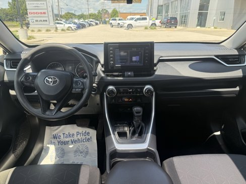 Used 2019 Toyota RAV4 XLE image 36