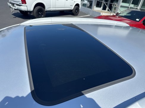 Used 2019 Kia Niro EX Premium w/ Sunroof Package image 12