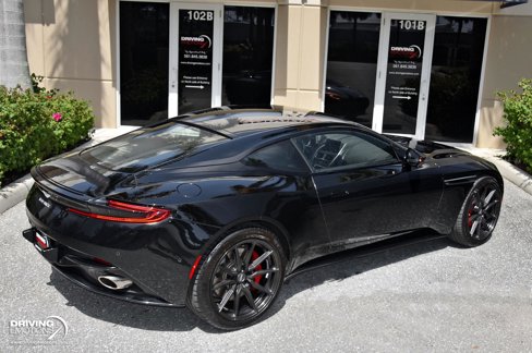 Used 2018 Aston Martin DB11 V12 image 10