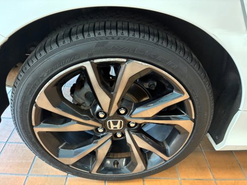 Used 2019 Honda Civic Sport image 22