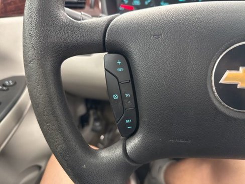 Used 2010 Chevrolet Impala LS image 34