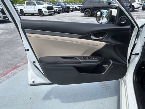 Used 2020 Honda Civic EX image 31