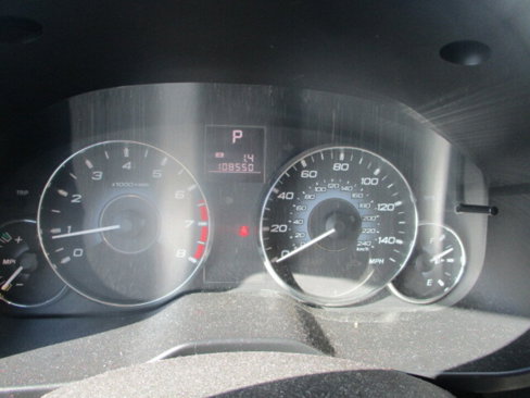 Used 2010 Subaru Outback 2.5i Premium image 28