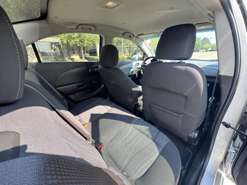 Used 2020 Chevrolet Sonic LT image 22