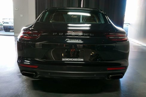 Used 2018 Porsche Panamera image 23