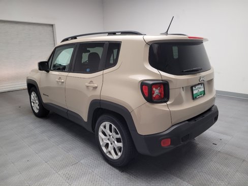 Used 2015 Jeep Renegade Latitude w/ Popular Equipment Group image 5