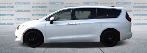 Used 2023 Chrysler Voyager LX image 10