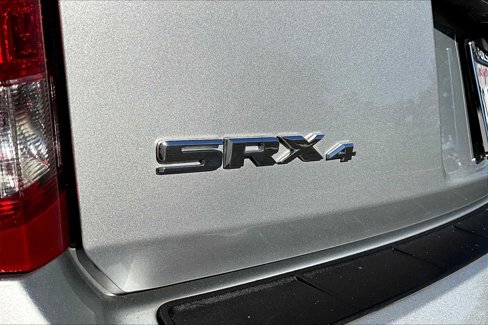 Used 2015 Cadillac SRX Luxury image 30