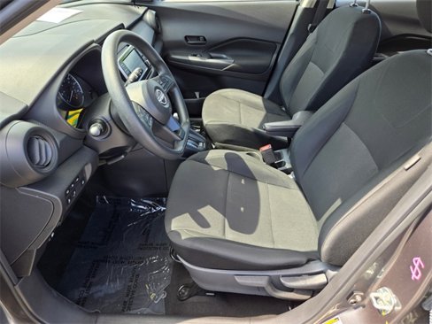 Used 2024 Nissan Kicks S image 13