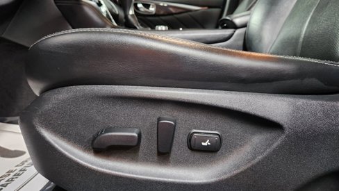 Used 2015 INFINITI Q50 Premium w/ Deluxe Touring Package image 11