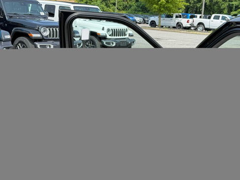 Used 2022 Mitsubishi Outlander SEL image 18