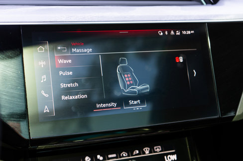 Used 2024 Audi Q8 e-tron Prestige w/ Prestige Package image 28