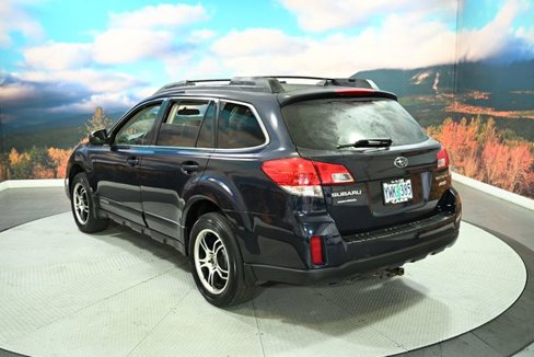 Used 2014 Subaru Outback 2.5i Premium image 6