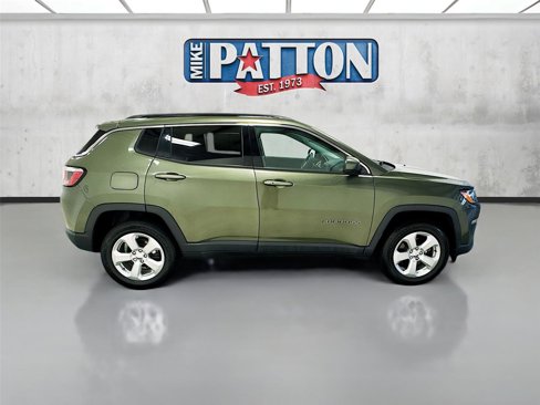 Used 2019 Jeep Compass Latitude w/ Popular Equipment Group image 8