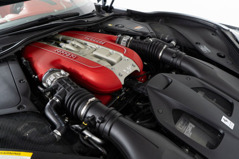 Used 2021 Ferrari 812 GTS image 34