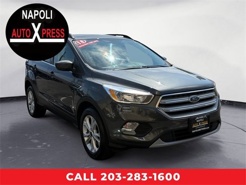 Used 2018 Ford Escape SE image 1