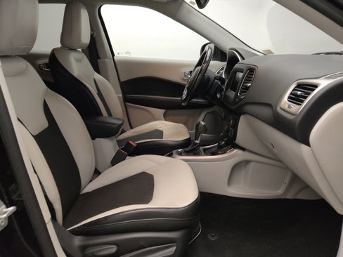 Used 2018 Jeep Compass Latitude w/ Popular Equipment Group image 21