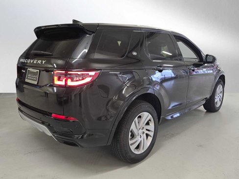 Certified 2025 Land Rover Discovery Sport S image 5