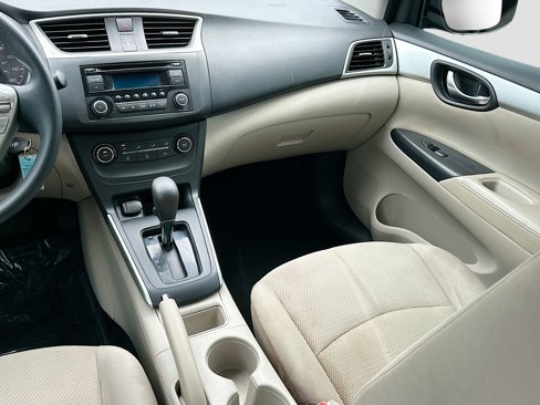 Used 2016 Nissan Sentra S image 20