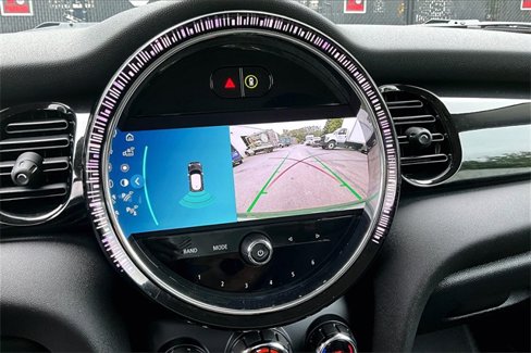 Used 2022 MINI Cooper SE image 26