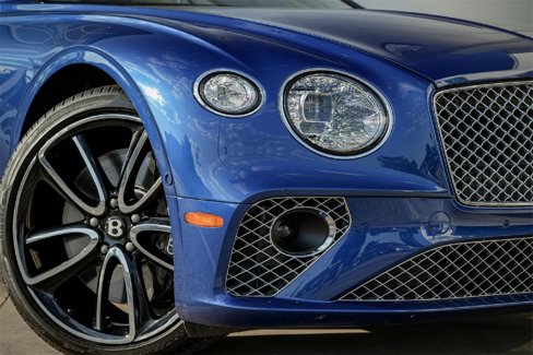 Certified 2023 Bentley Continental GT Azure image 7