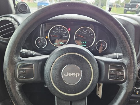 Used 2014 Jeep Wrangler Unlimited Sport image 11