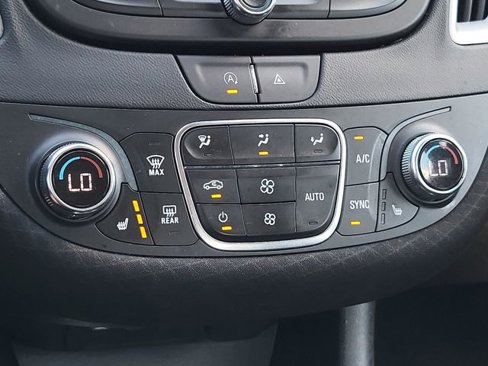 Used 2023 Chevrolet Malibu LT image 37
