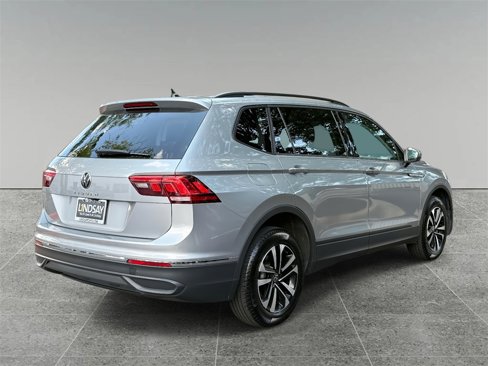 Used 2023 Volkswagen Tiguan S image 10