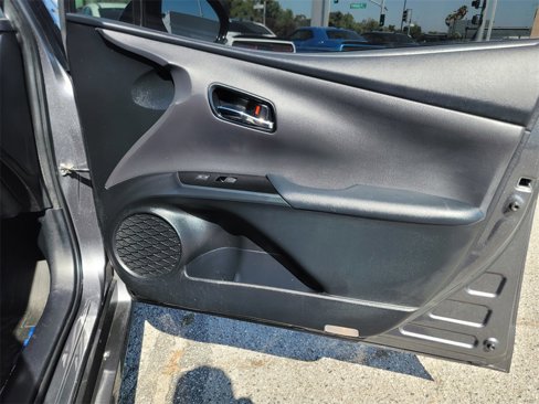 Used 2020 Toyota Prius Prime LE image 24