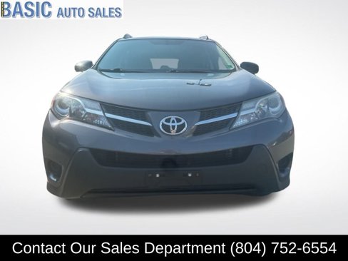 Used 2015 Toyota RAV4 LE image 2