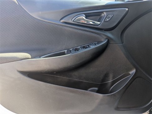 Used 2022 Chevrolet Malibu LT image 22