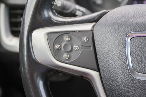 Used 2020 GMC Terrain SLT image 27