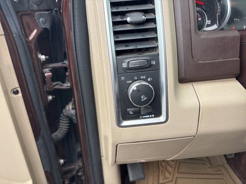 Used 2015 RAM 1500 Big Horn image 8