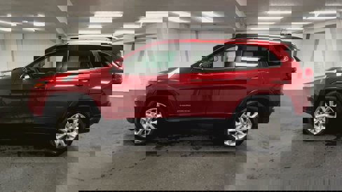 Used 2016 Jeep Cherokee Limited image 41