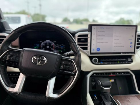 Used 2022 Toyota Tundra Capstone image 11