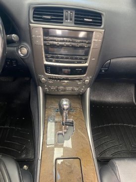 Used 2010 Lexus IS 250C w/ Luxury Pkg image 15