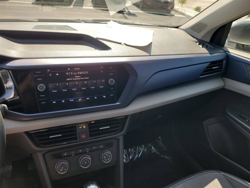 Used 2022 Volkswagen Taos SE image 20