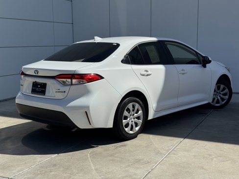 Used 2023 Toyota Corolla LE image 7