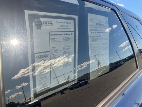 Used 2019 Mitsubishi Outlander SE image 37