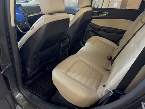 Certified 2022 Ford Edge SEL w/ Convenience Package image 11