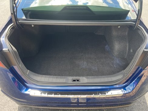Used 2021 Nissan Altima 2.5 SR w/ SR Premium Package image 11