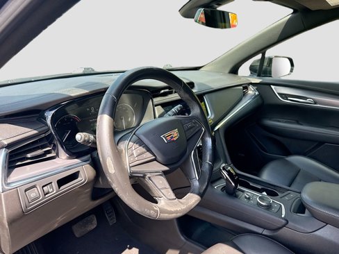Used 2021 Cadillac XT5 Luxury image 9