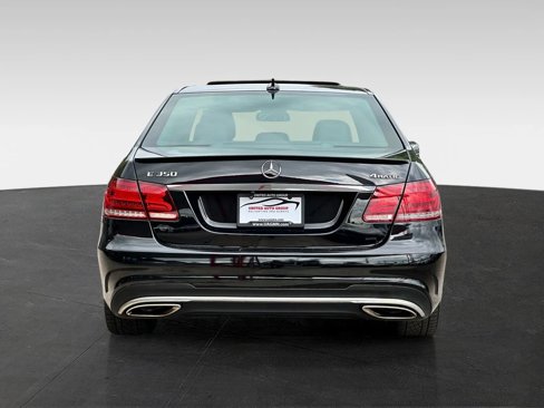Used 2016 Mercedes-Benz E 350 4MATIC Sedan w/ Premium Package image 6
