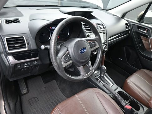 Used 2017 Subaru Forester 2.5i Touring image 18
