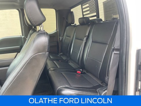 Used 2015 Ford F150 Lariat w/ Equipment Group 502A Luxury image 27