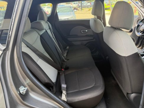 Used 2017 Kia Soul image 14