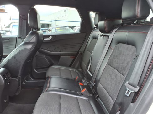 Used 2023 Ford Escape ST-Line w/ Tech Pack #1 image 9