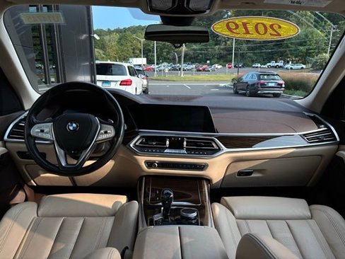 Used 2019 BMW X7 xDrive40i w/ Cold Weather Package image 22